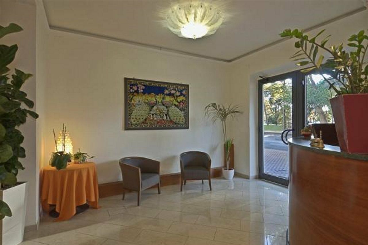 Hotel Firenze Viareggio Exterior photo
